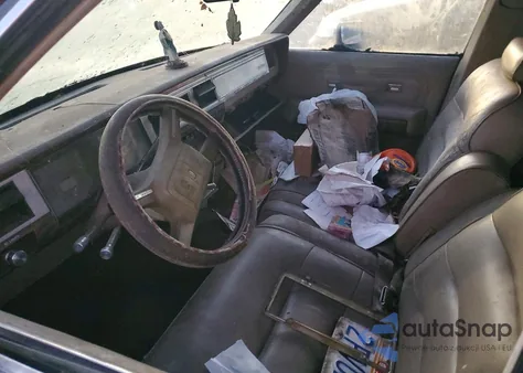 1987 Mercury Marquis Colony Park Ls from USA, damaged, VIN 2MEBM79F0HX697873